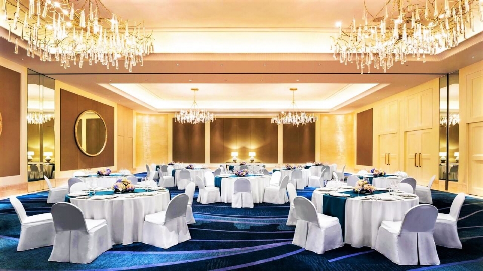 St_Regis_Langkawi_Malaysia_Yoyotravel_Grand_Astor_Ballroom_Dinner