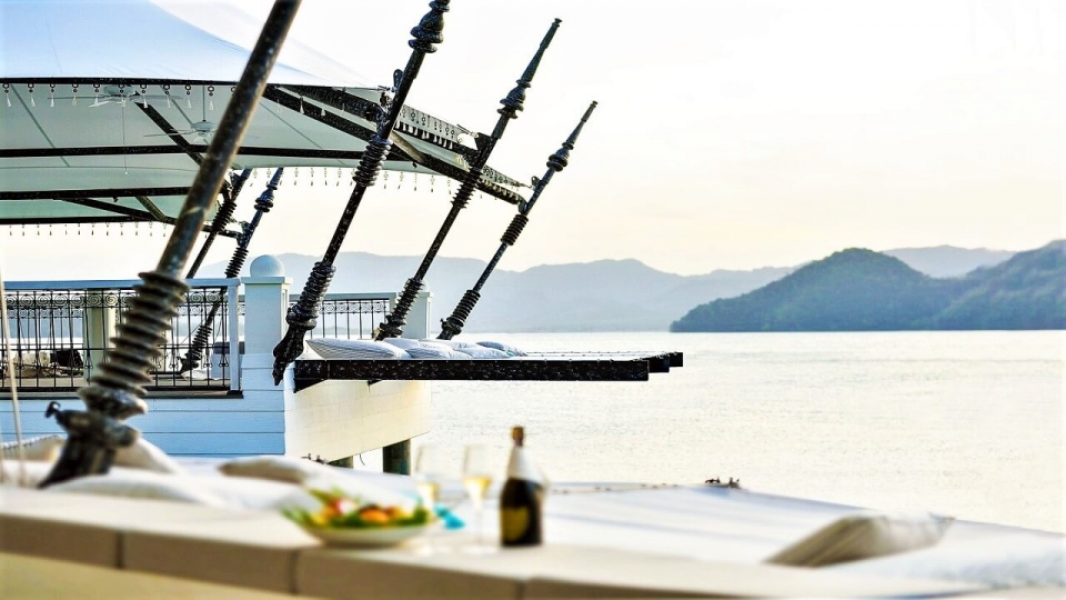 St_Regis_Langkawi_Malaysia_Yoyotravel_Kayu_Puti_Overwater_Specialty_Restaurant