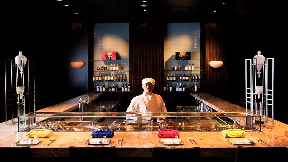 Mandarin_Oriental_Tokyo_Japan_Yoyotravel_Restaurant_Tapas_Molecular_Bar_4