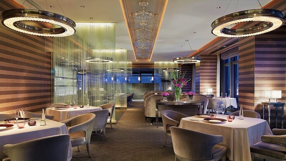 Mandarin_Oriental_Tokyo_Japan_Yoyotravel_Restaurant_Signature