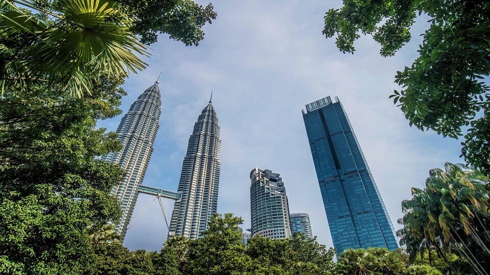 Four_Seasons_Kuala_Lumpur_Malaysia_Yoyotravel_Overview_Hotel_Exterior_1